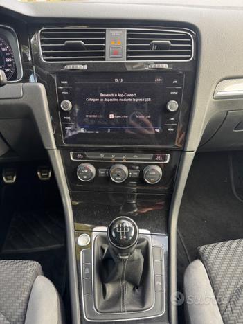 VOLKSWAGEN Golf TDI BMT R.PACK VIRTUAL COCKPIT X