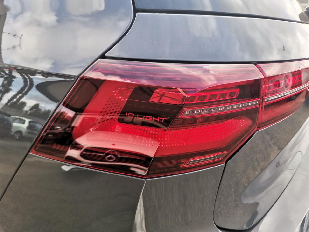 Volkswagen Golf 2.0 tdi GTD 200cv dsg