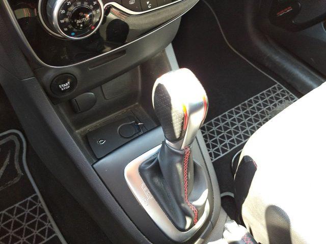 RENAULT Clio TCe 220CV EDC 5 porte Energy R.S. Trophy