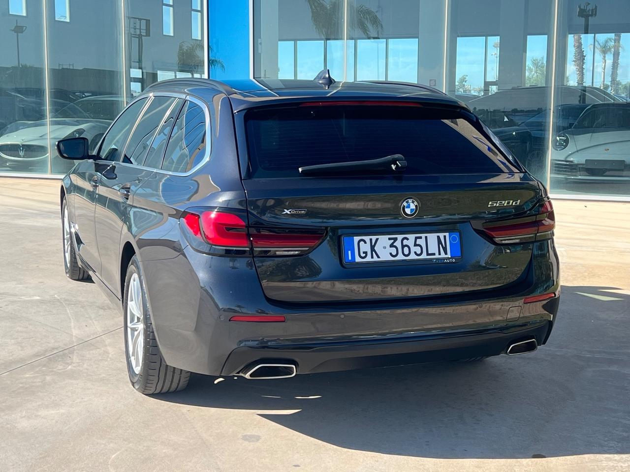 BMW 520 d xdrive Luxury offerta T-Stock prezzo imperdibile