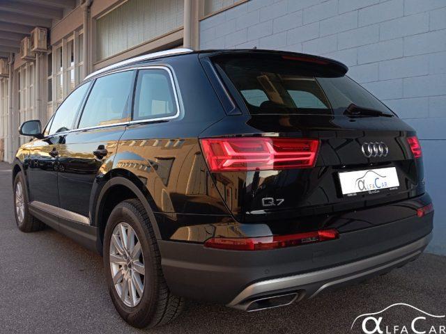 AUDI Q7 45 TDI MHEV quattro tiptronic