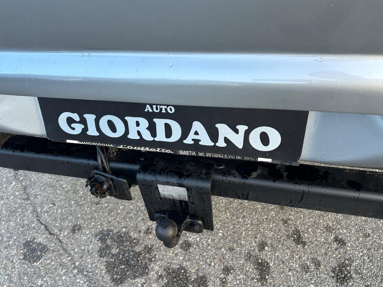 Mitsubishi L200 2.5 TDI gancio traino