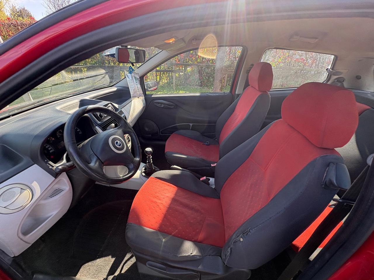 Fiat Punto 1.2 3 porte Dynamic NEOPATENTATI