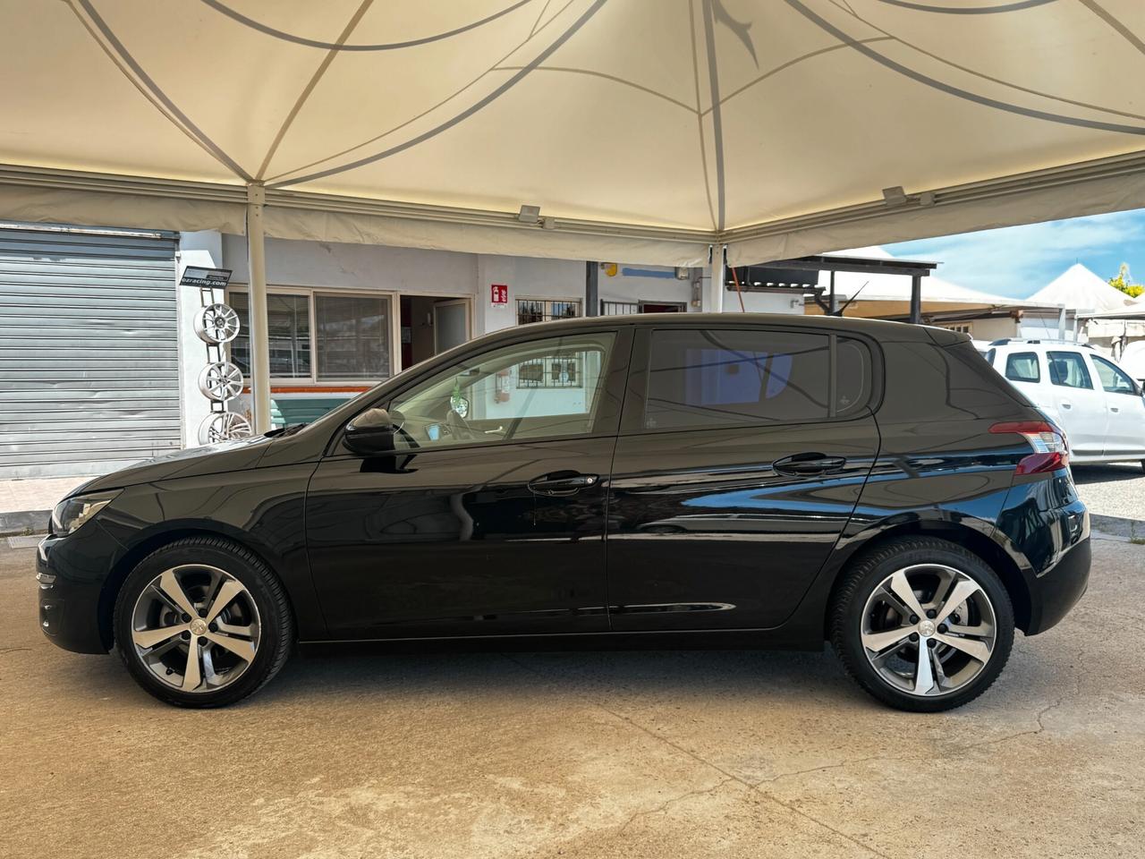 Peugeot 308 1.6 e-HDi 120 Allure - 12/2016