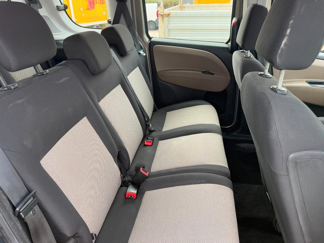 Opel Combo 1.6CDTI/7 POSTI/2012