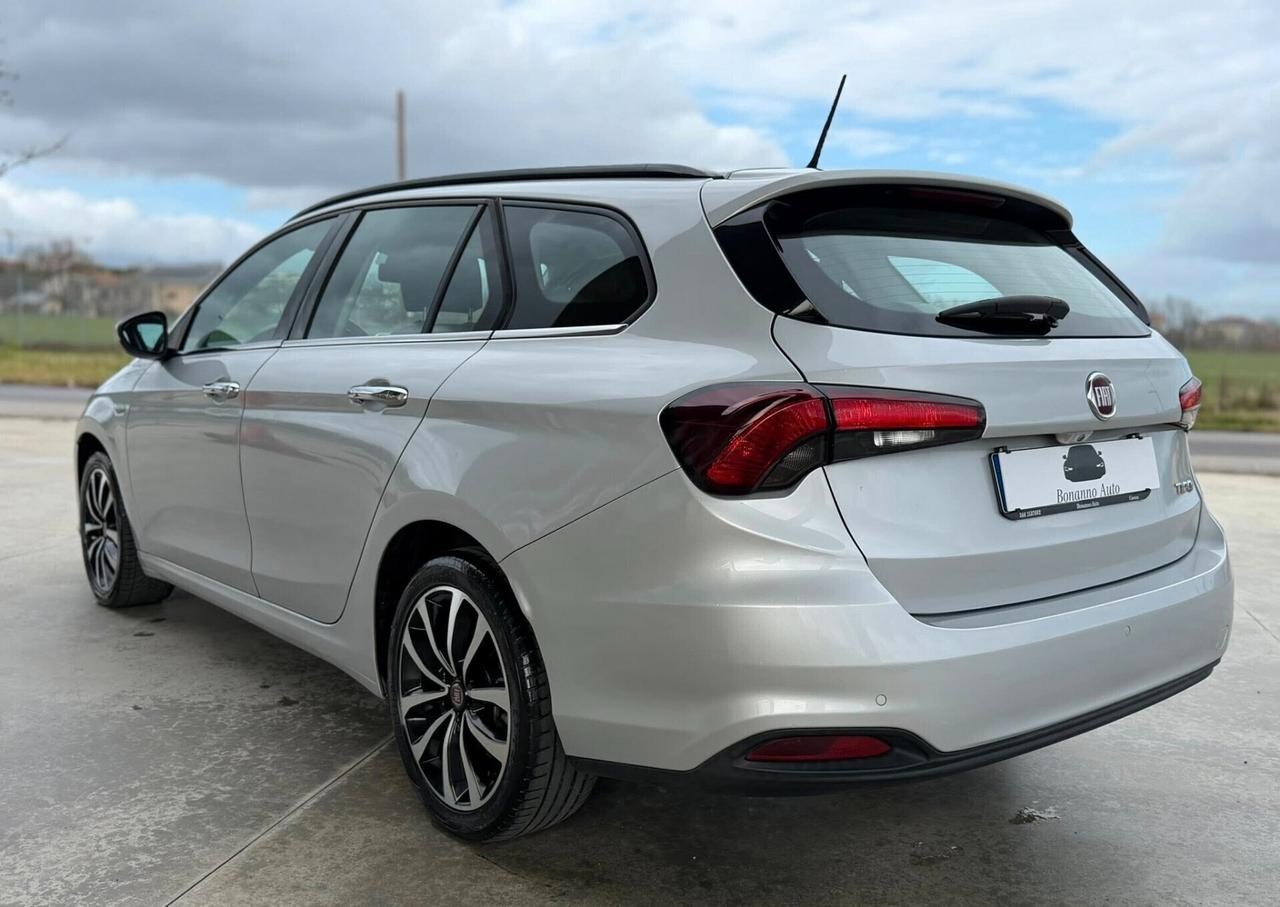 Fiat Tipo 1.6 Mjt S&S SW Lounge S-Design
