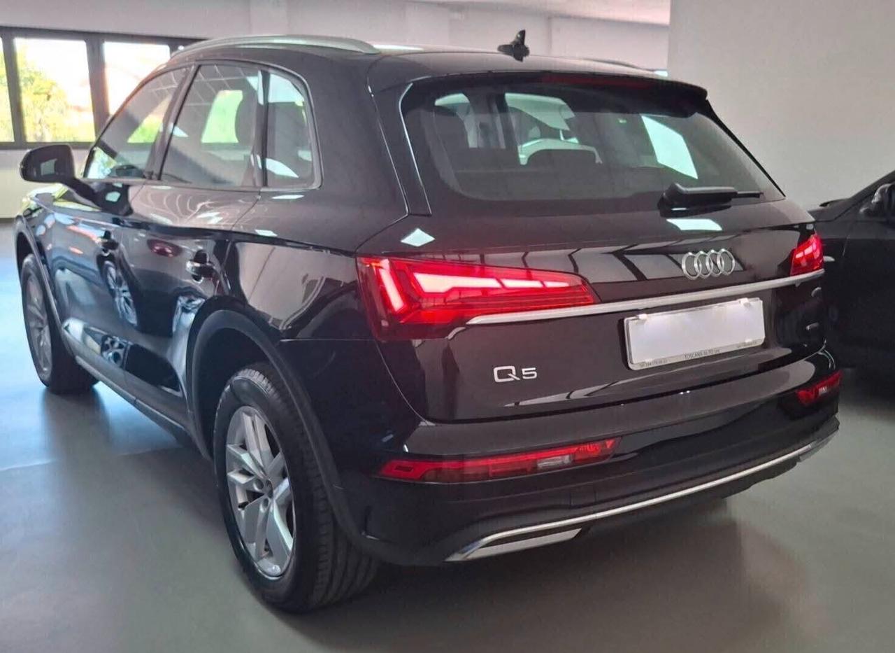Audi Q5 40 TDI 204 CV quattro S tronic uniproprietario