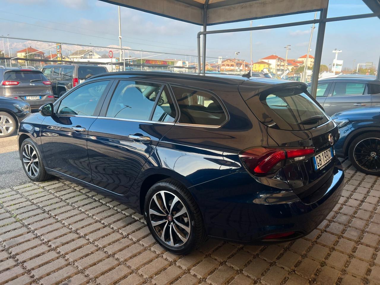 Fiat Tipo 1.6 Mjt S&S SW Lounge