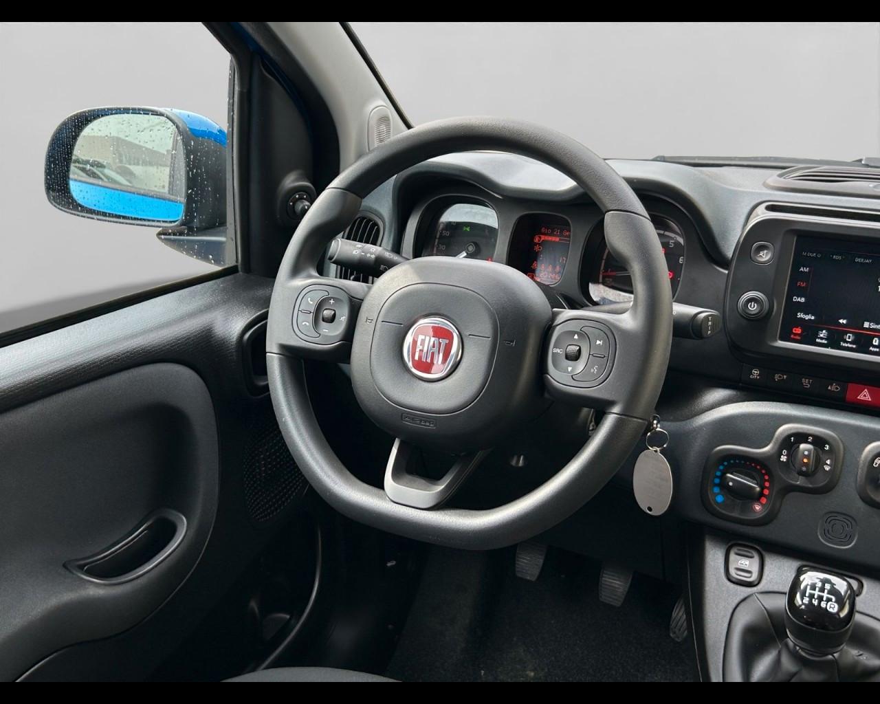 FIAT Panda III 2021 Cross - Panda 1.0 firefly hybrid Cross s&s 70cv 5p.ti