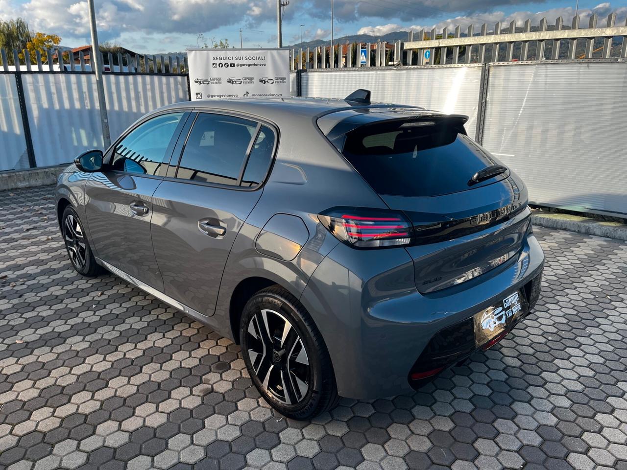 Peugeot 208 PureTech 100 Stop&Start 5 porte Allure *PROMO FINE ANNO*