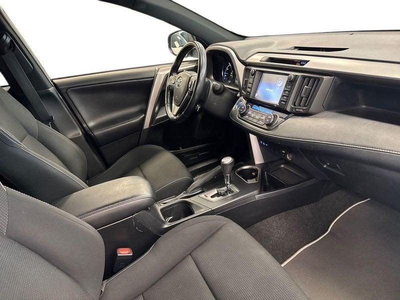 Toyota RAV4 Hybrid 2.5 HV 197cv E-CVT Dynamic 4WD