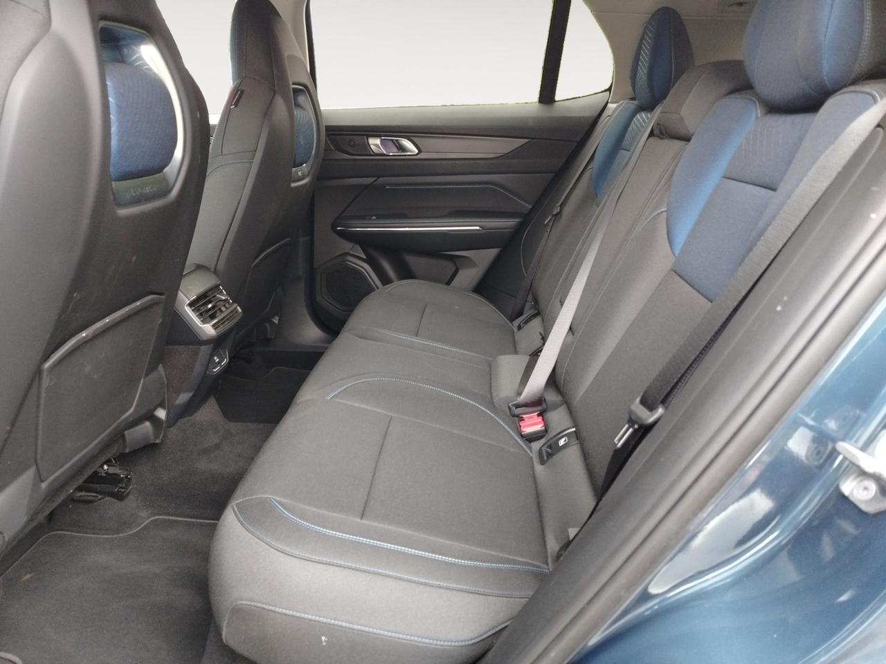 Lynk & Co 01 1.5 td phev auto