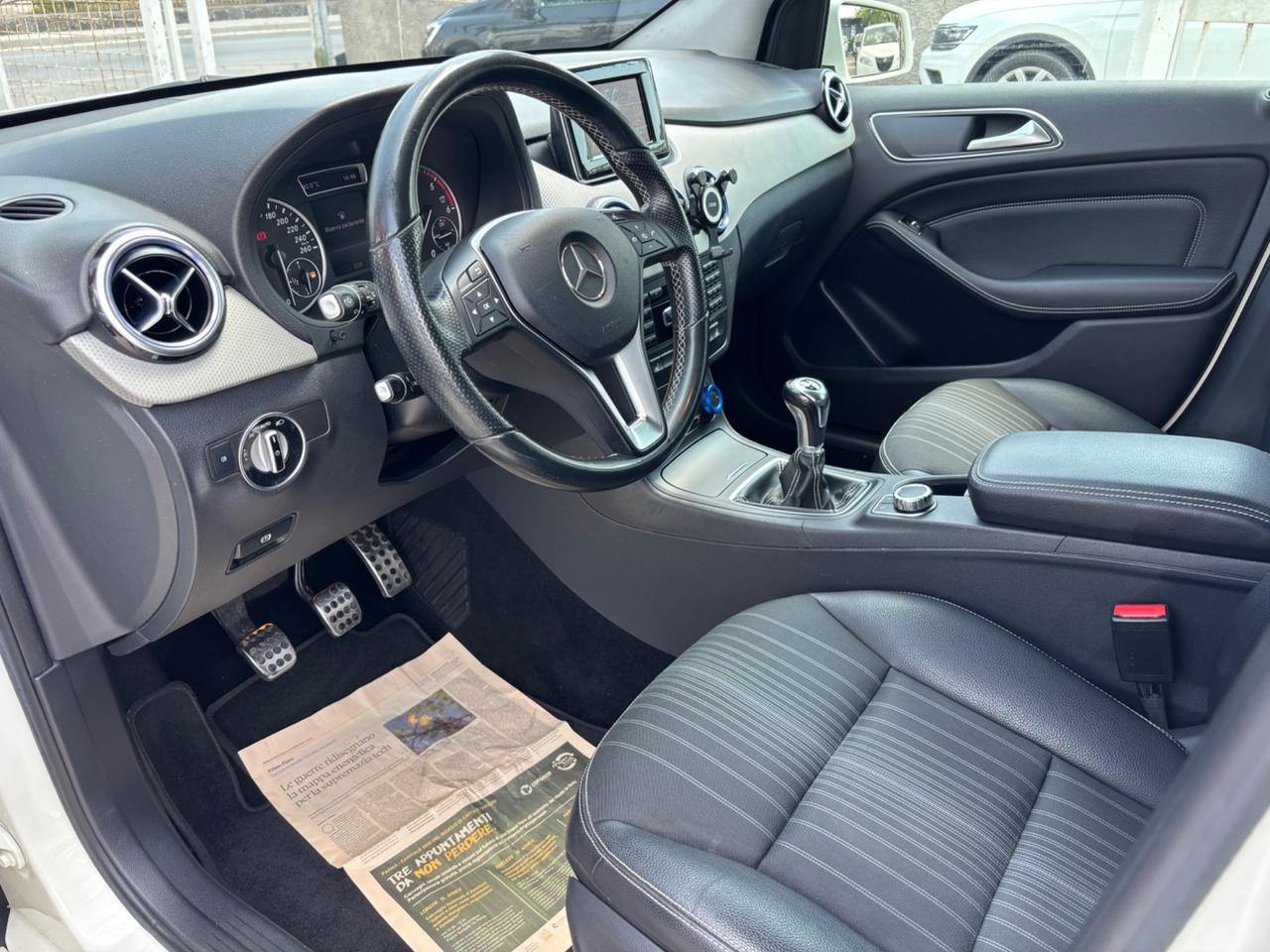 MERCEDES B180 109 CV CDI PREMIUM 140.000KM