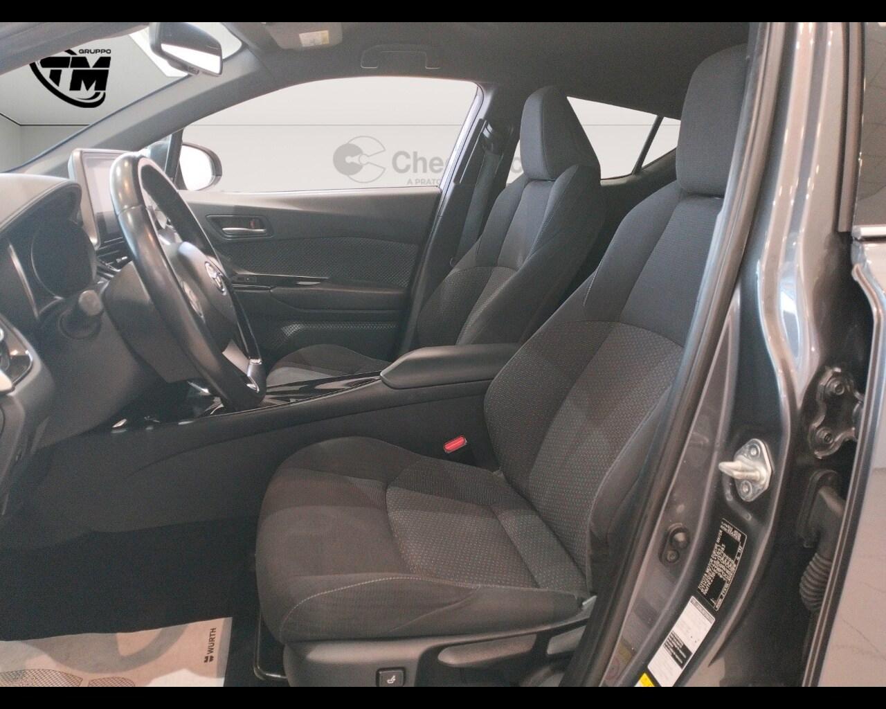 TOYOTA C-HR (2016-2023) C-HR 1.8 Hybrid E-CVT T...