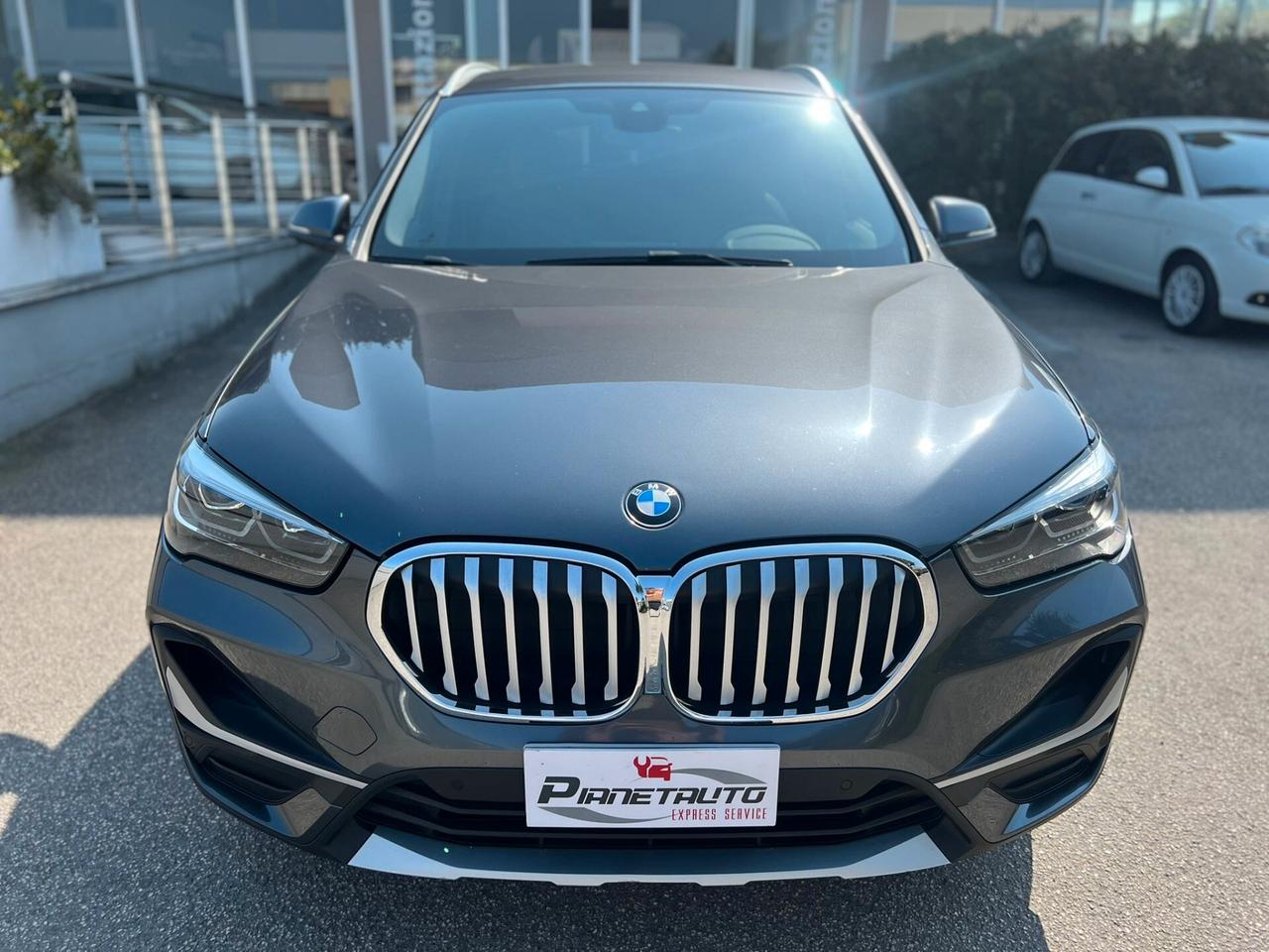 Bmw X1 sdrive18d xLine auto LED/NAVI/PELLE/18; PERFETTA