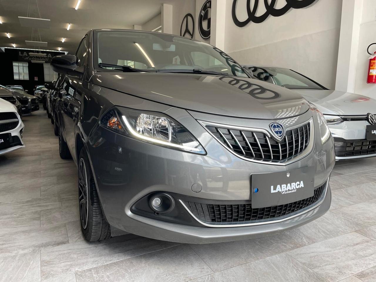 Lancia Ypsilon 1.0 FireFly 5 porte S&S Hybryd Gold