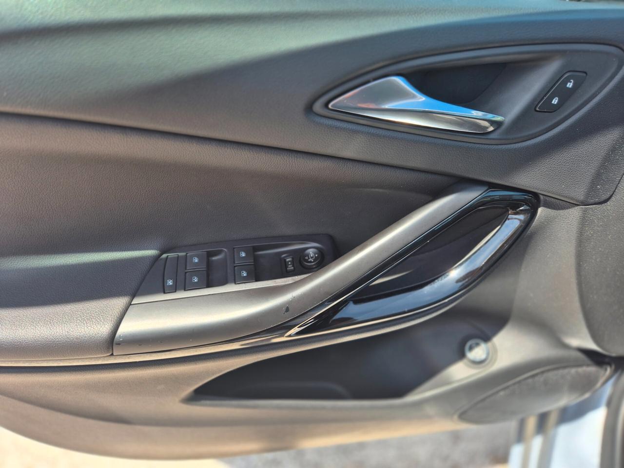 Opel Astra 1.6 CDTI 136CV EcoFLEX super tagliando