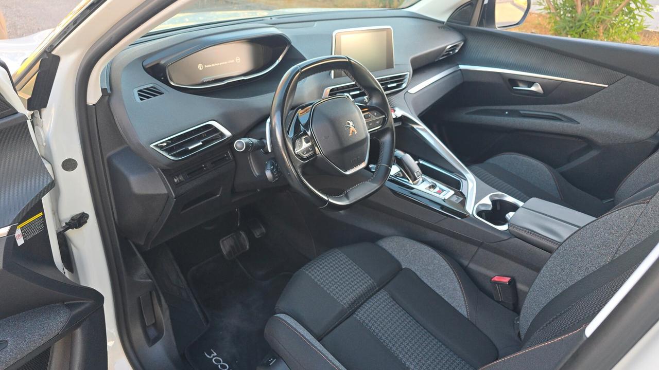Peugeot 3008 BlueHDi 120 S&S Business
