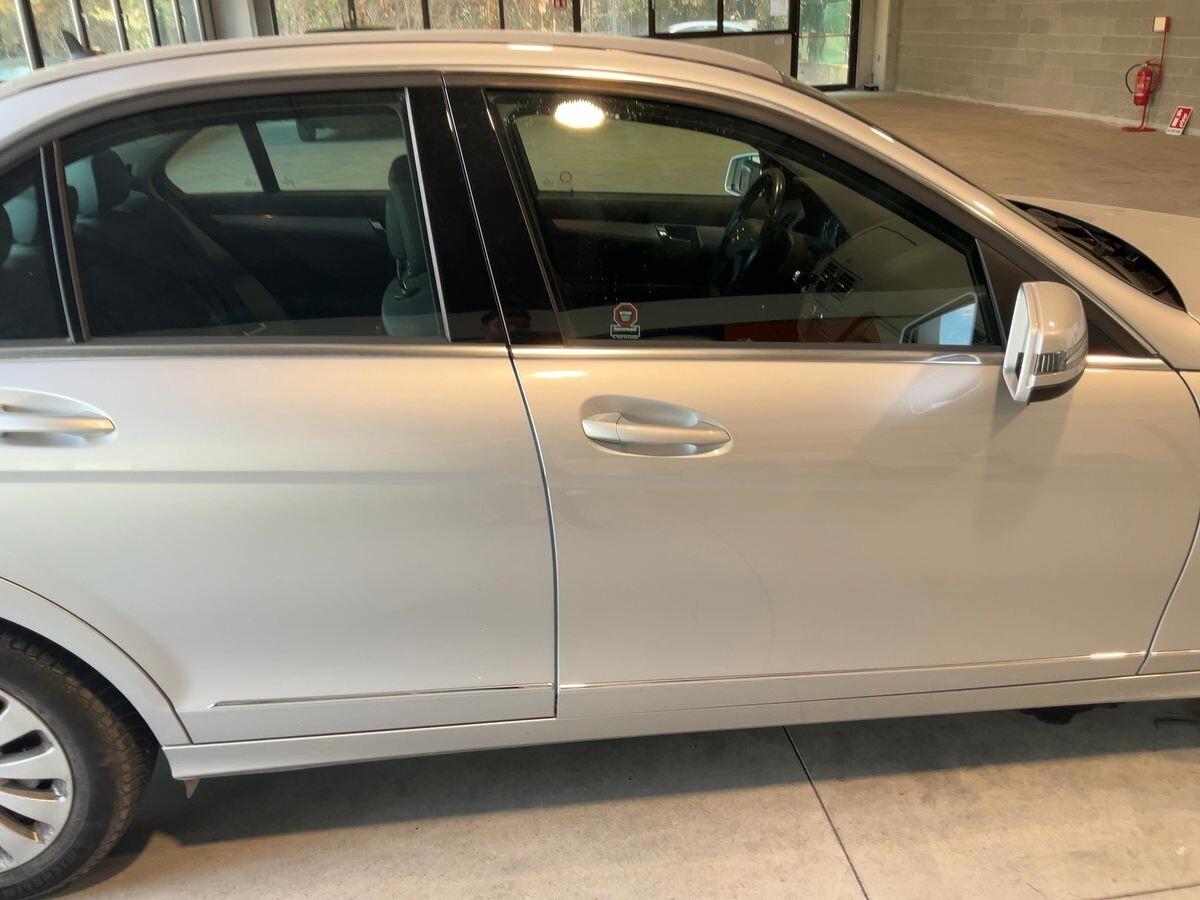 MERCEDES C250 CDI BERLINA - MANUALE - NAVIGATORE