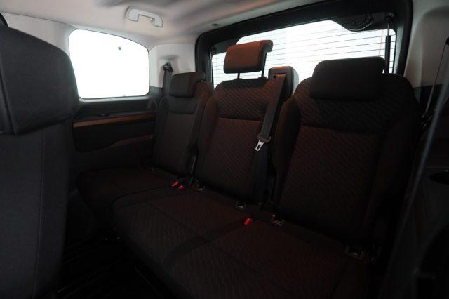 TOYOTA Proace Verso Proace Verso Electric 50 kWh L0 Compact D Executiv