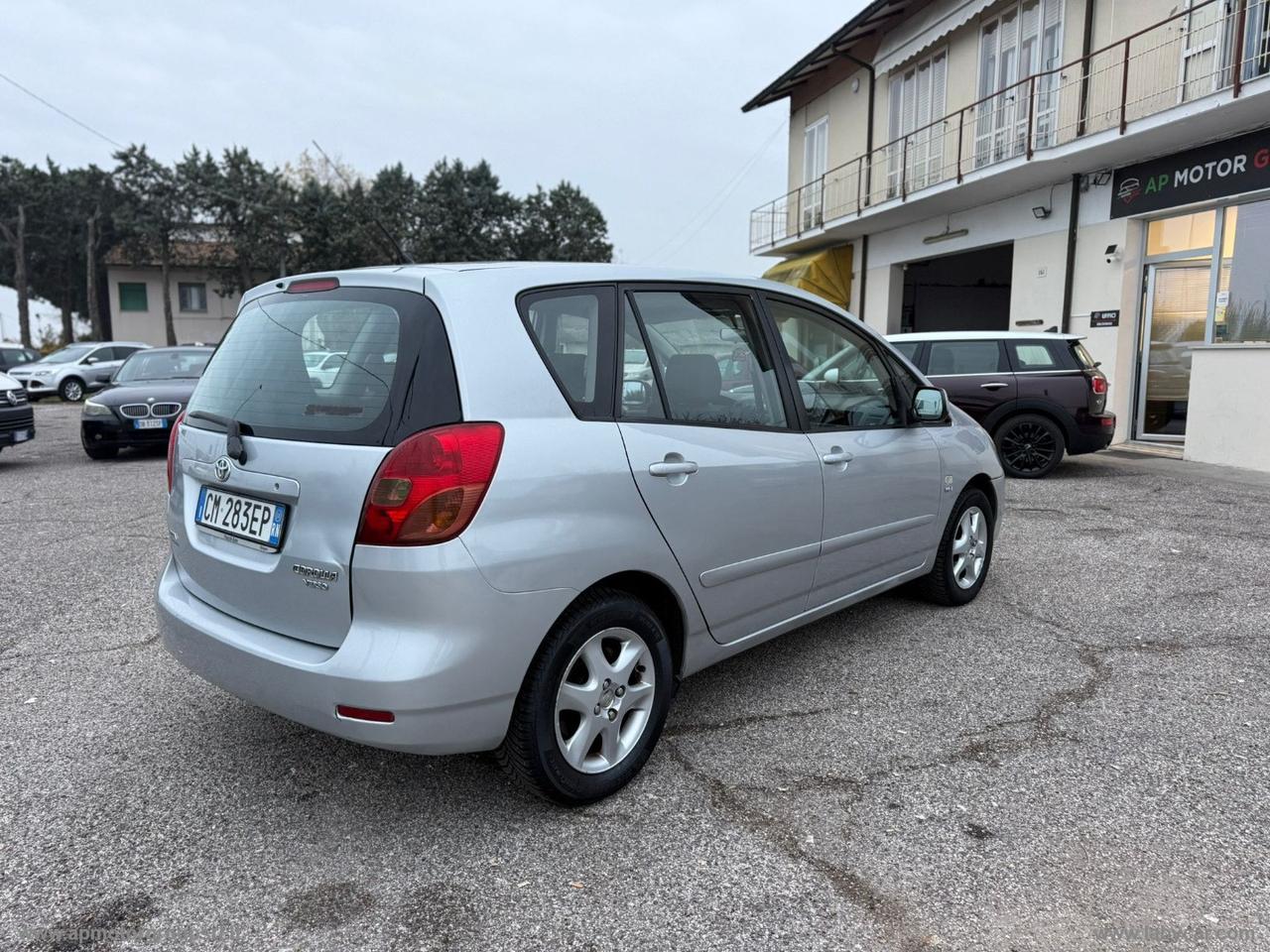 TOYOTA Corolla Verso 2.0 16V D-4D Sol