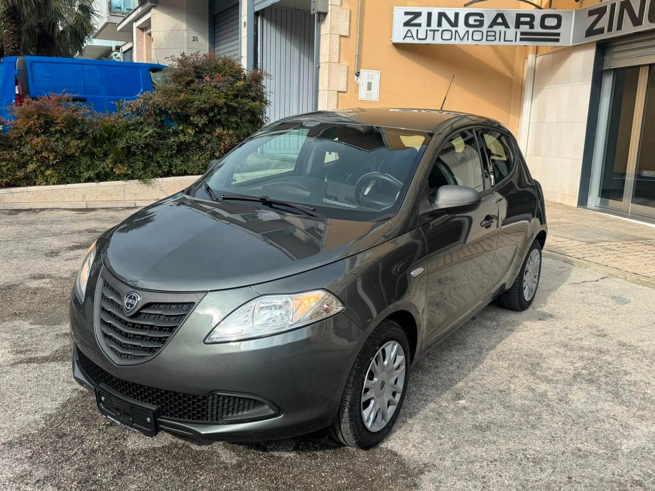 LANCIA YPSILON 1.2 BENZINA GOLD PERFETTA