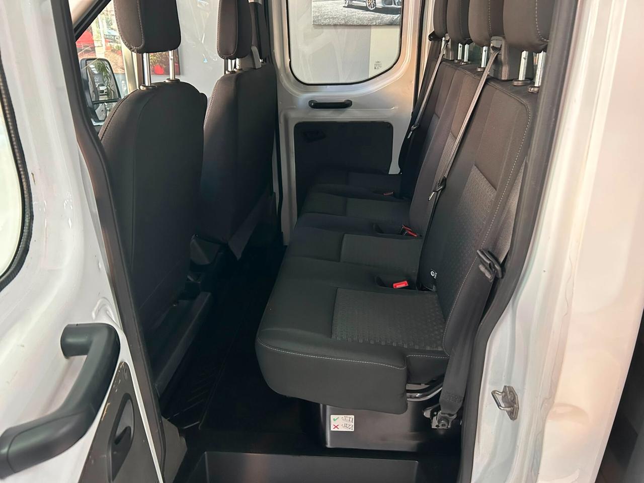 Ford Transit 350 2.0TDCi EcoBlue 130CV DC Cassone