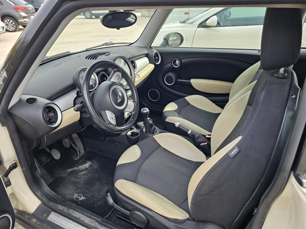 Mini 1.6 16V Cooper D Chili