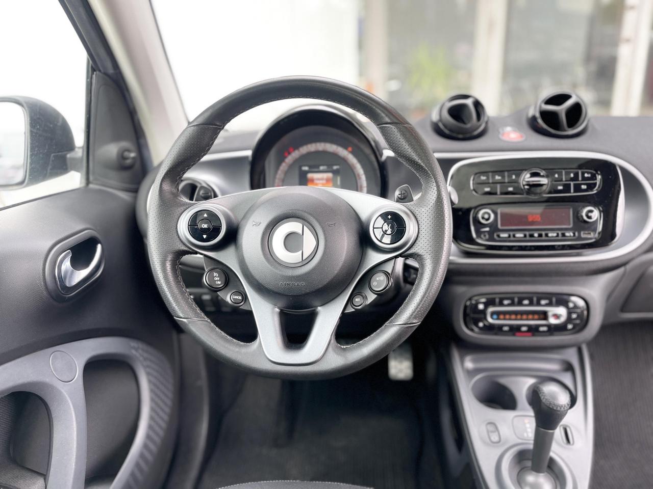 Smart ForTwo 1.0 Benzina 71CV E6 - 2016