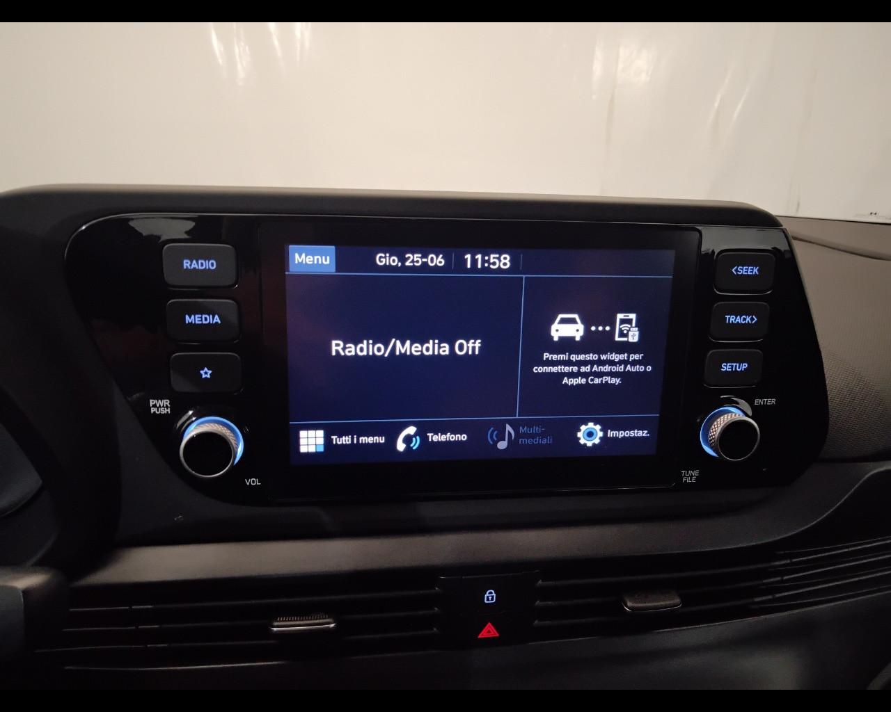 HYUNDAI i20 III 2021 - i20 1.2 mpi Connectline Exterior Pack