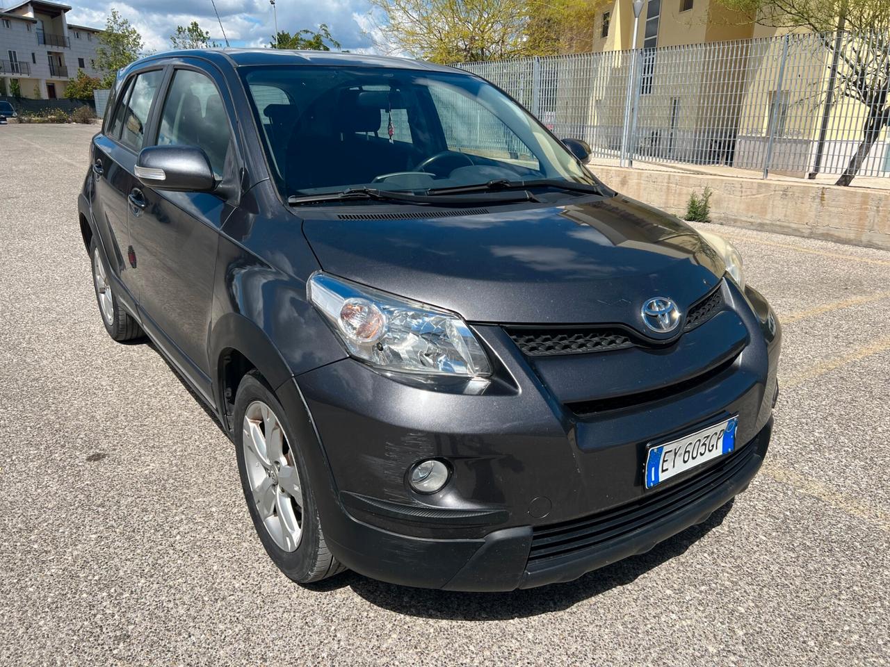 Toyota Urban Cruiser Urban Cruiser 1.4 D-4D AWD Sol