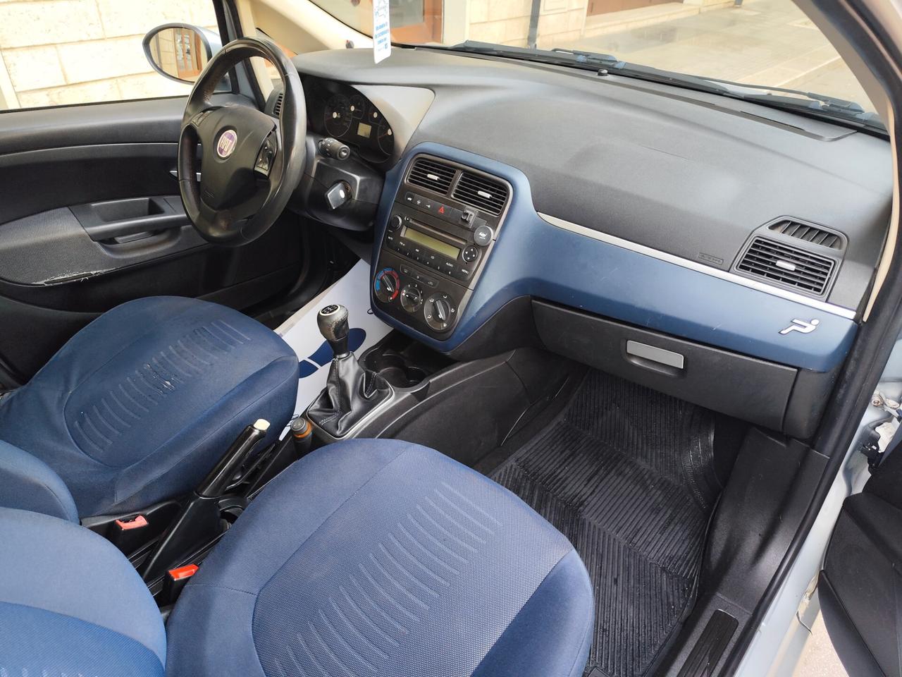 Fiat Grande Punto 1.3 MJT 75CV GANCIO TRAINO