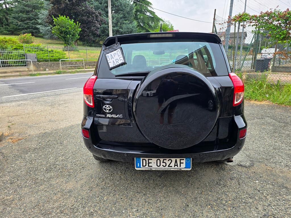 Toyota RAV 4 RAV4 2.2 D-4D 136 CV Luxury