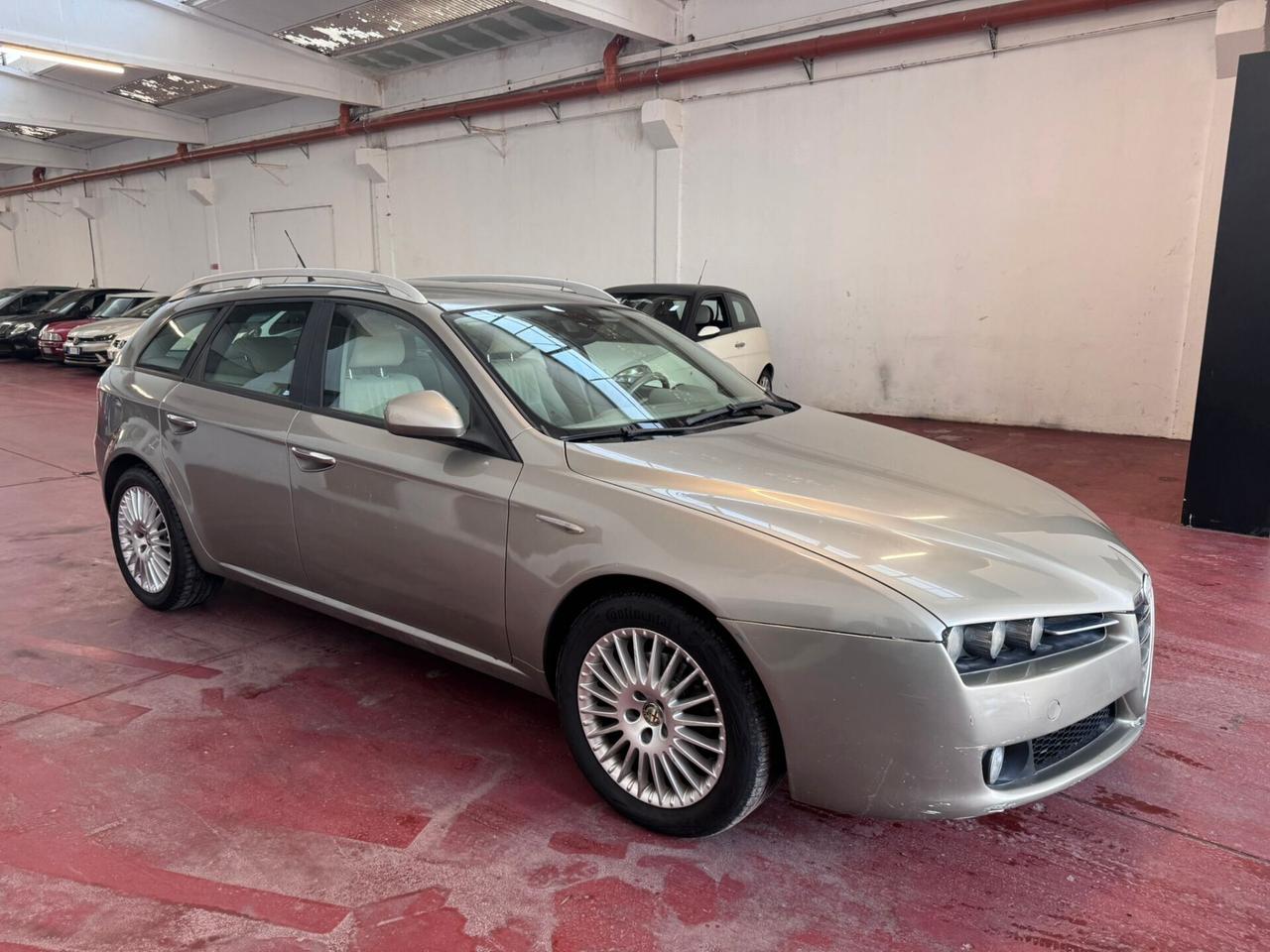 Alfa Romeo 159 1.9 JTDm 16V Sportwagon