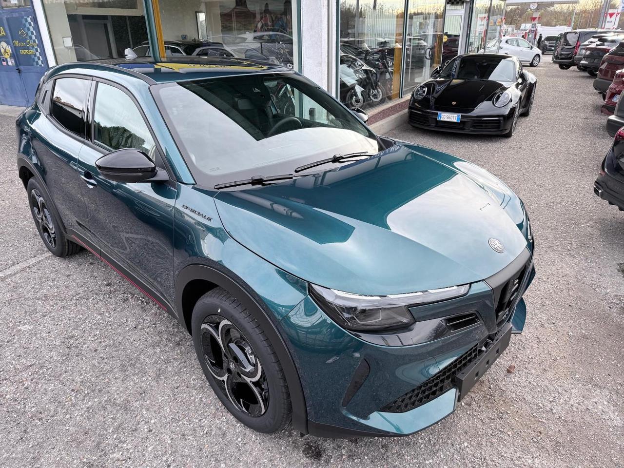 Alfa Romeo Junior 1.2 ibrida Speciale 145cv edct6