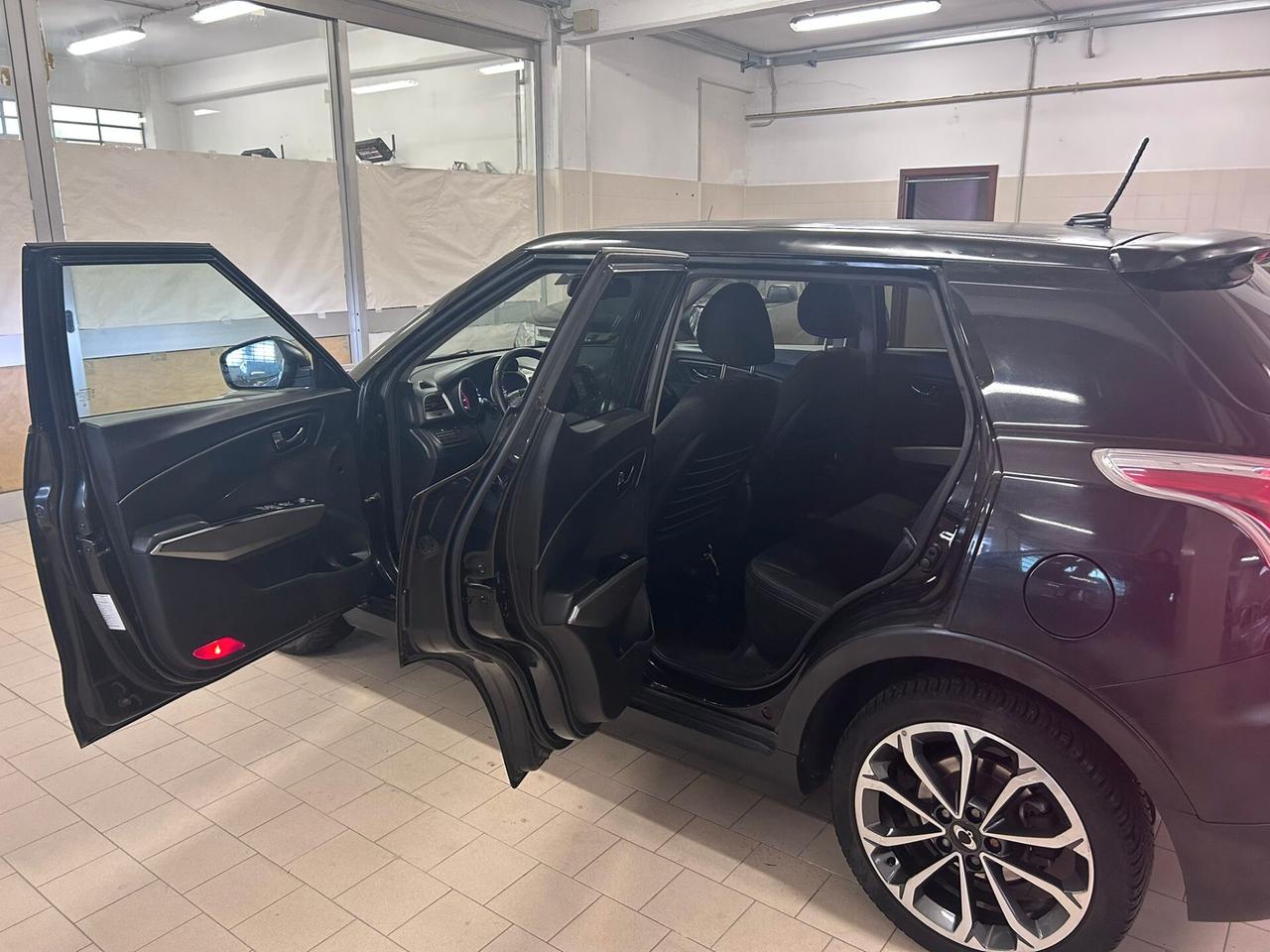 Ssangyong Tivoli 1.6d 2WD Be Visual 115CV