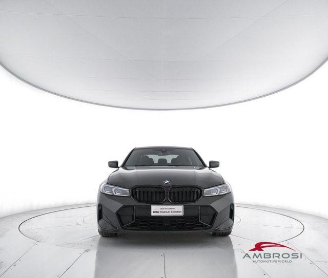 BMW 320 Serie 3 d Berlina Innovation Comfort Msport Packag