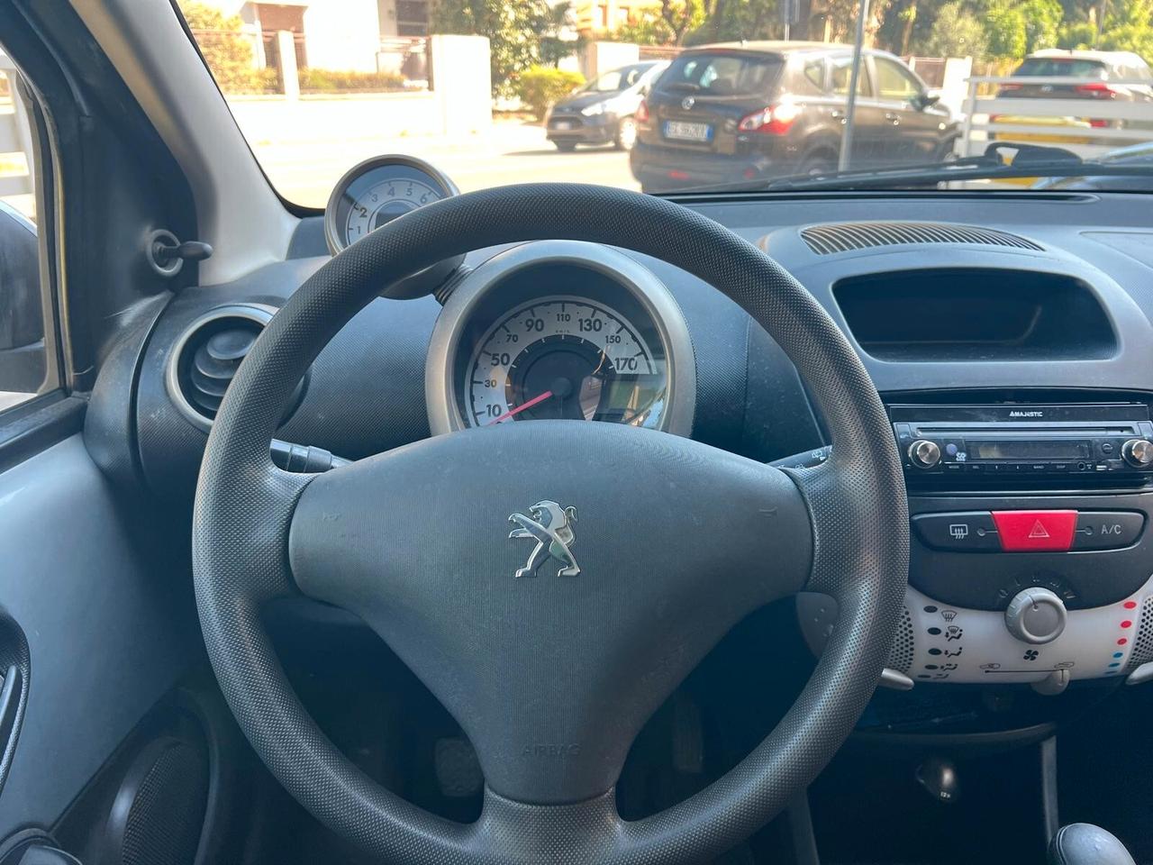 PEUGEOT 107 1.0 68cv 5p ACTIVE NEOPATENTATI