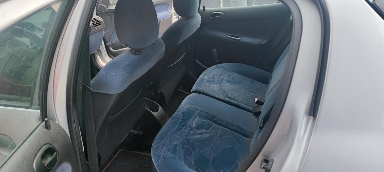 Peugeot 206 diesel compreso passaggio