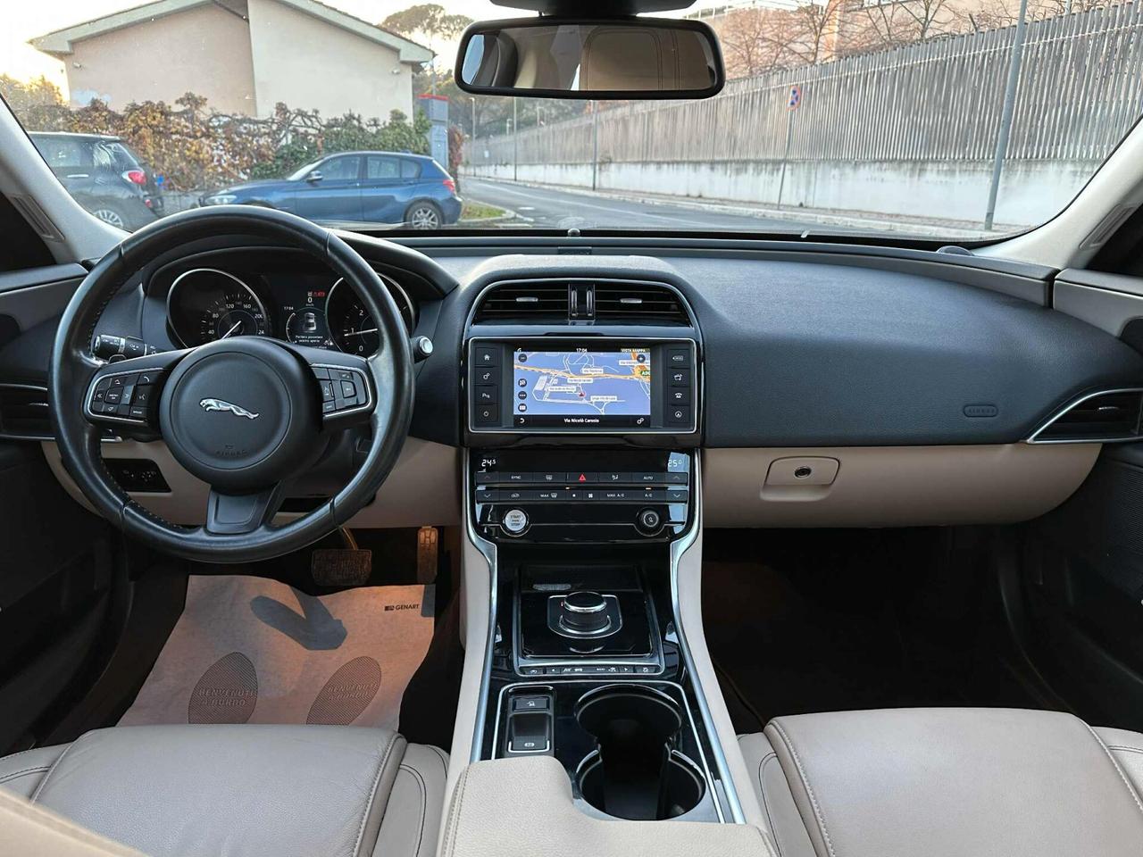 Jaguar XE 2.0 D 180 CV AWD aut. Prestige Business Edition