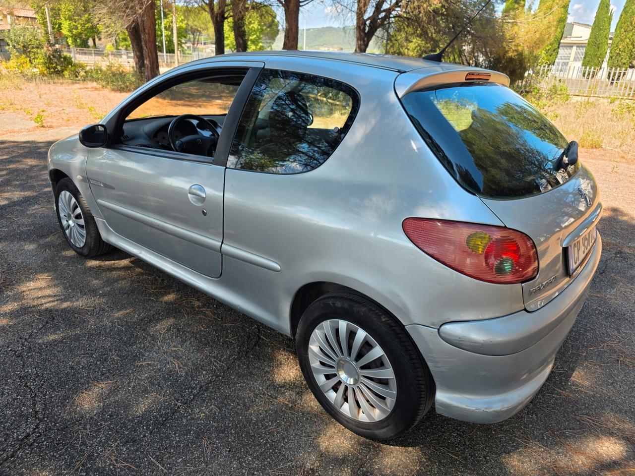 Peugeot 206 1.4 3p. Geosat