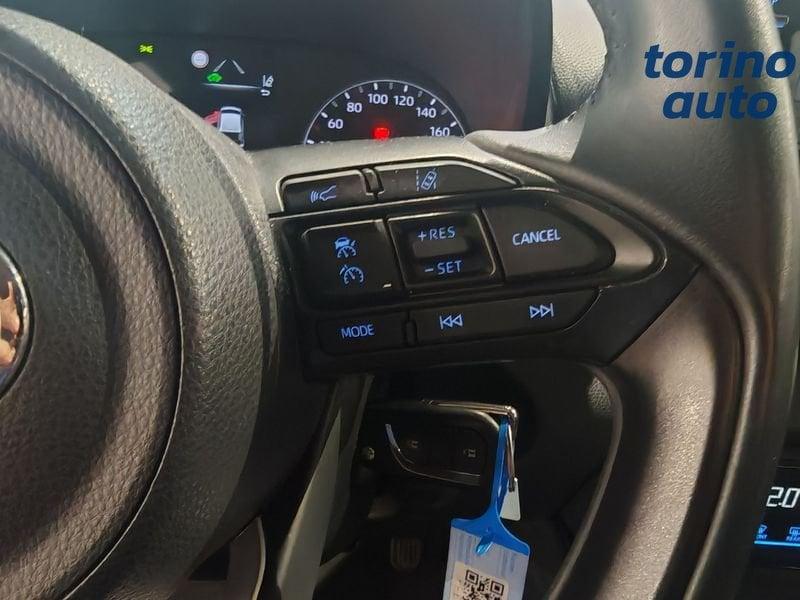 Toyota Yaris Hybrid Business