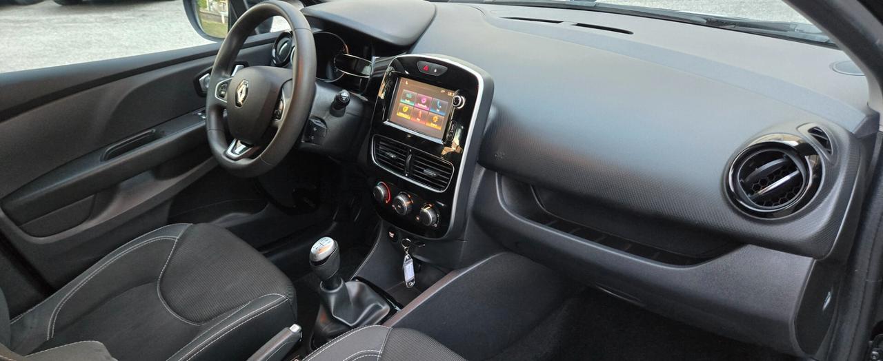 Renault Clio dCi 8V 90 CV 5 porte Moschino Life