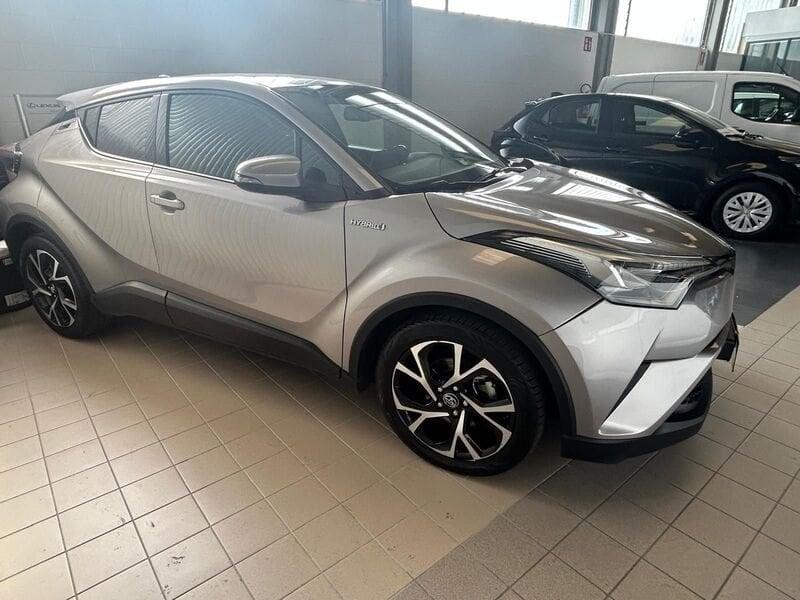 Toyota C-HR C-HR 1.8 Hybrid E-CVT Trend