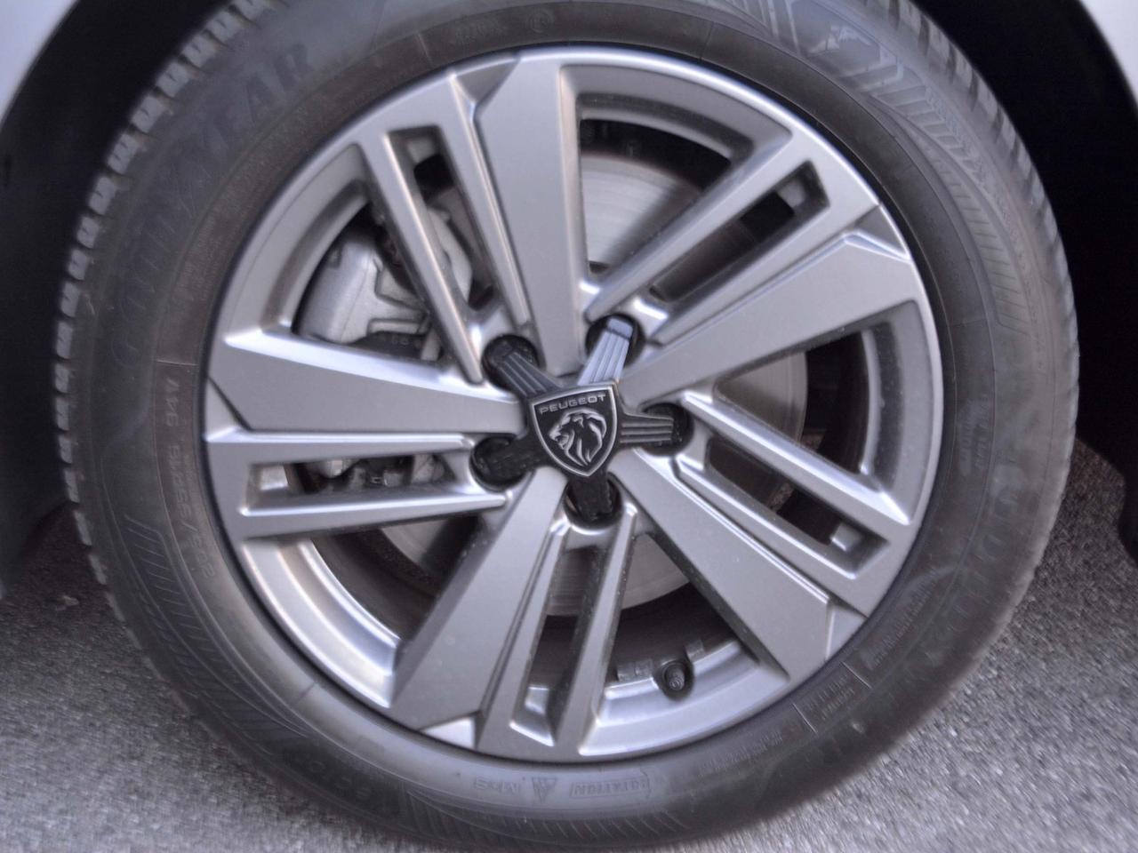 Peugeot 308 sw 1.2 puretech turbo active pack s&s