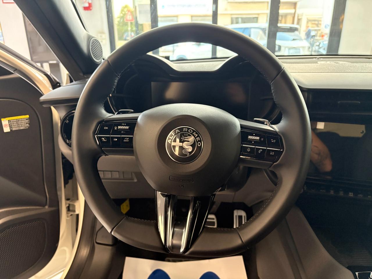 Alfa Romeo Junior 1.2 136 CV Hybrid eDCT6 Speciale