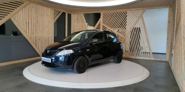 Lancia Ypsilon 1.0 firefly hybrid Silver s&s 70cv