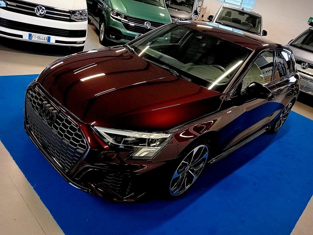 Audi A3 2.0 TDI SLINE EXCLUSIVE IDENTITY BLACK 19" MATRIX