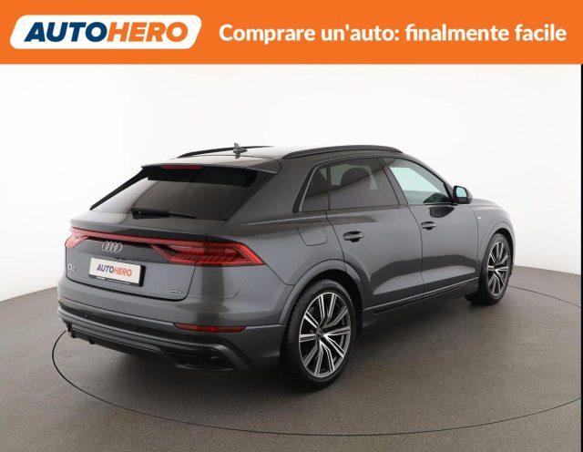 AUDI Q8 55 TFSI quattro tiptronic