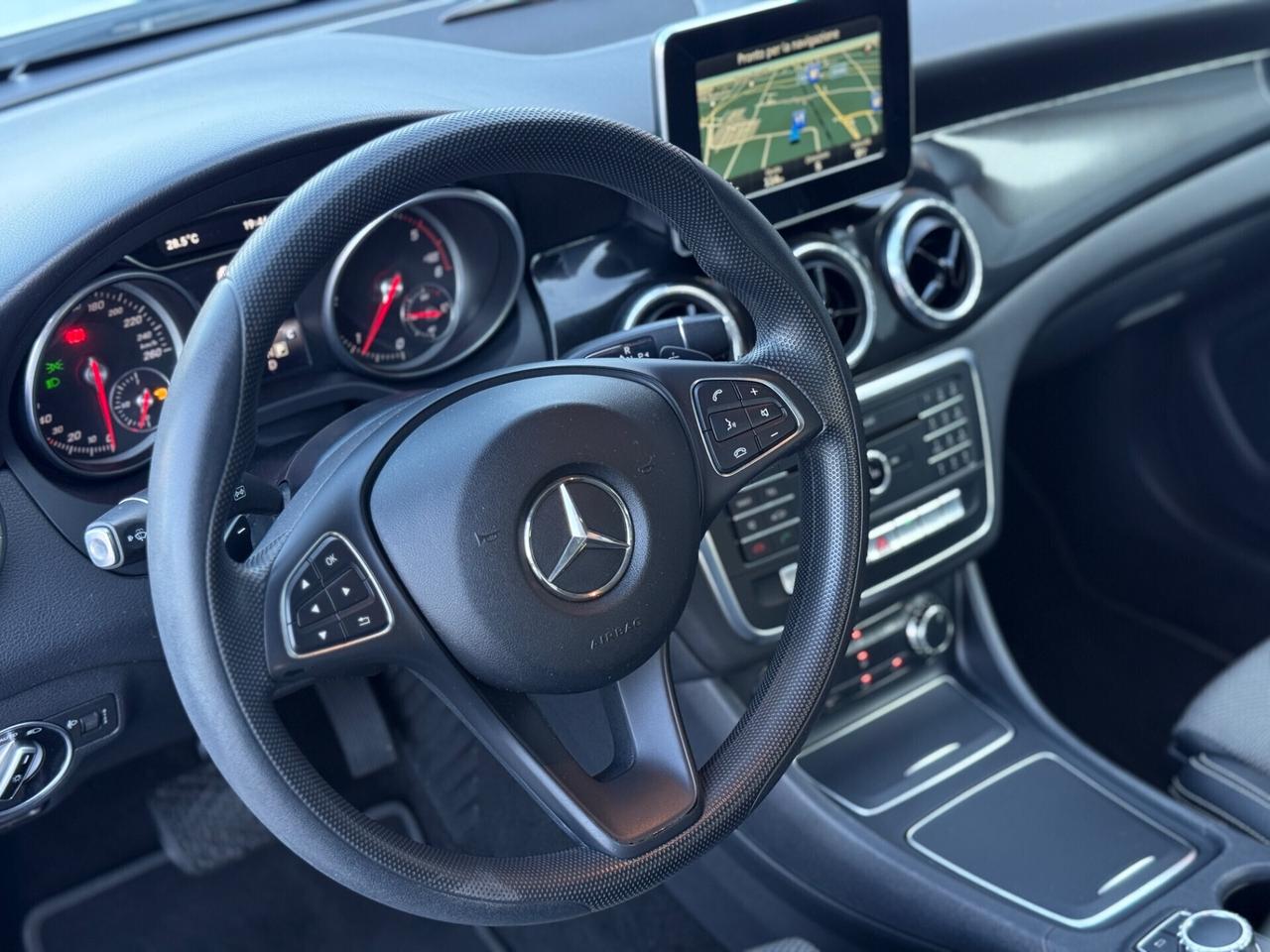 Mercedes-benz CLA Automatico, Sport